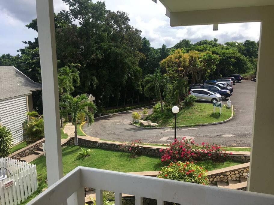 Ocho Rios 2 Bedroom Apartment/Flat Экстерьер фото