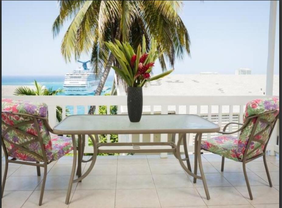 Ocho Rios 2 Bedroom Apartment/Flat Экстерьер фото